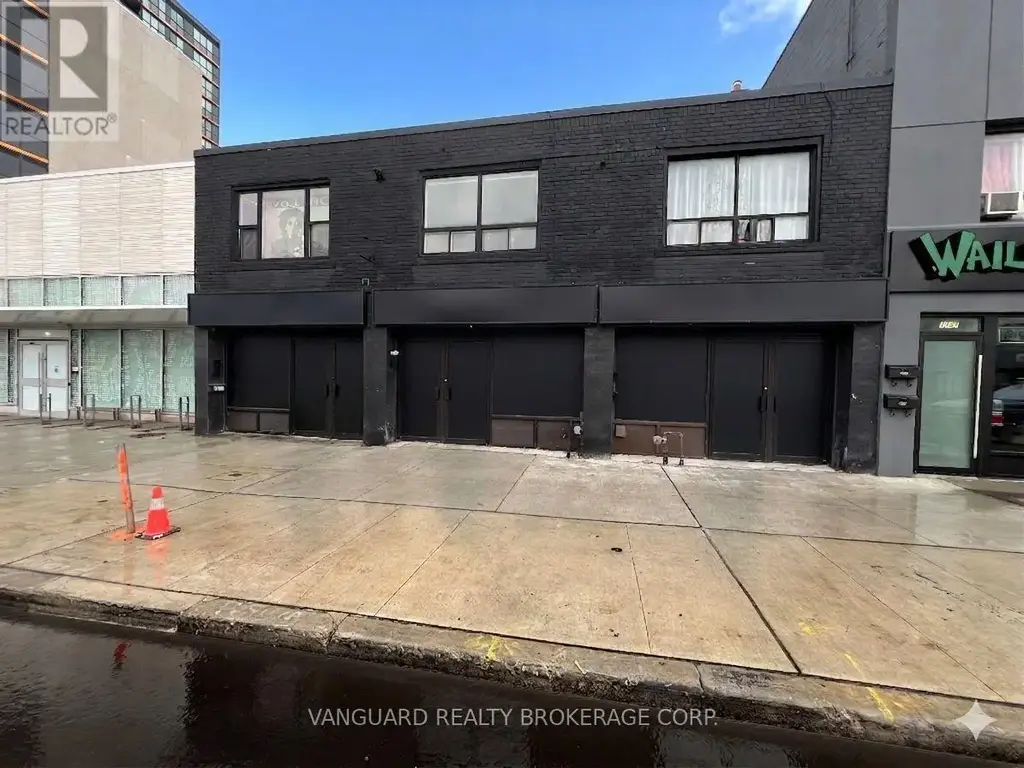 1623 Eglinton Avenue W, Toronto (Oakwood Village)